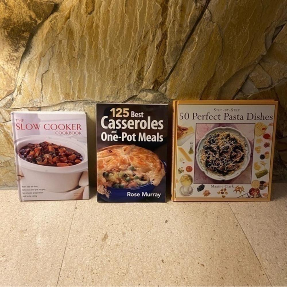 3 cookbooks: Slow Cooker, Casseroles and classic Pasta dishes